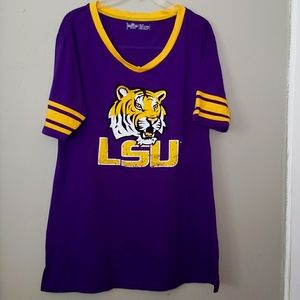 LSU TIGERS #60 S/M Purple Gold Tee Shirt